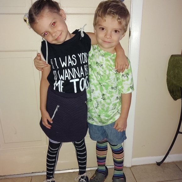 Meet your Posher, 💚💛Alycia💛💚 - Picture 6 of 8